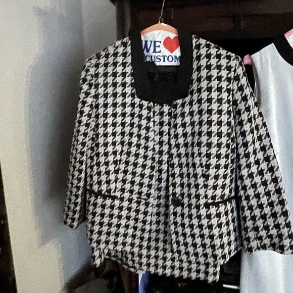 Suit - Picture 2 of 2